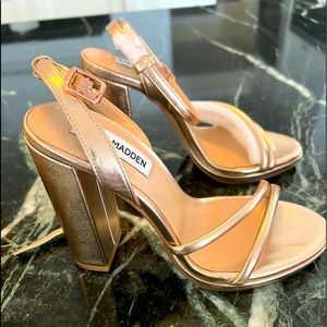 Steve Madden Rose gold sandals